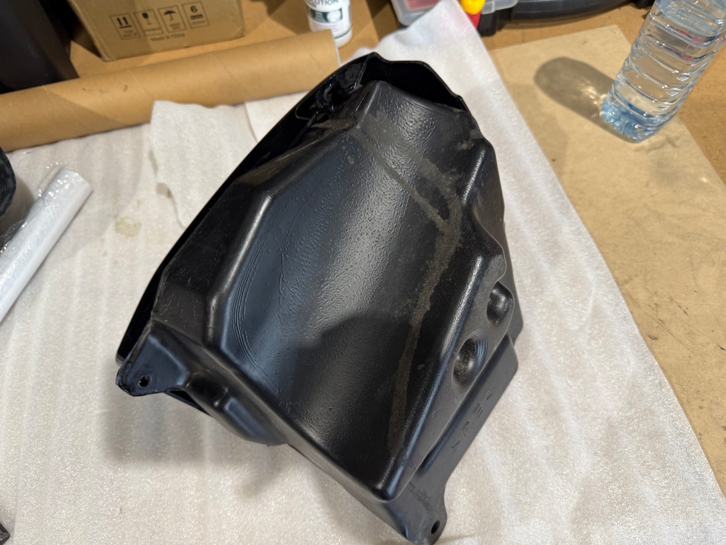 Yamaha (XVS650) Vstar 650 Custom Box Compartment