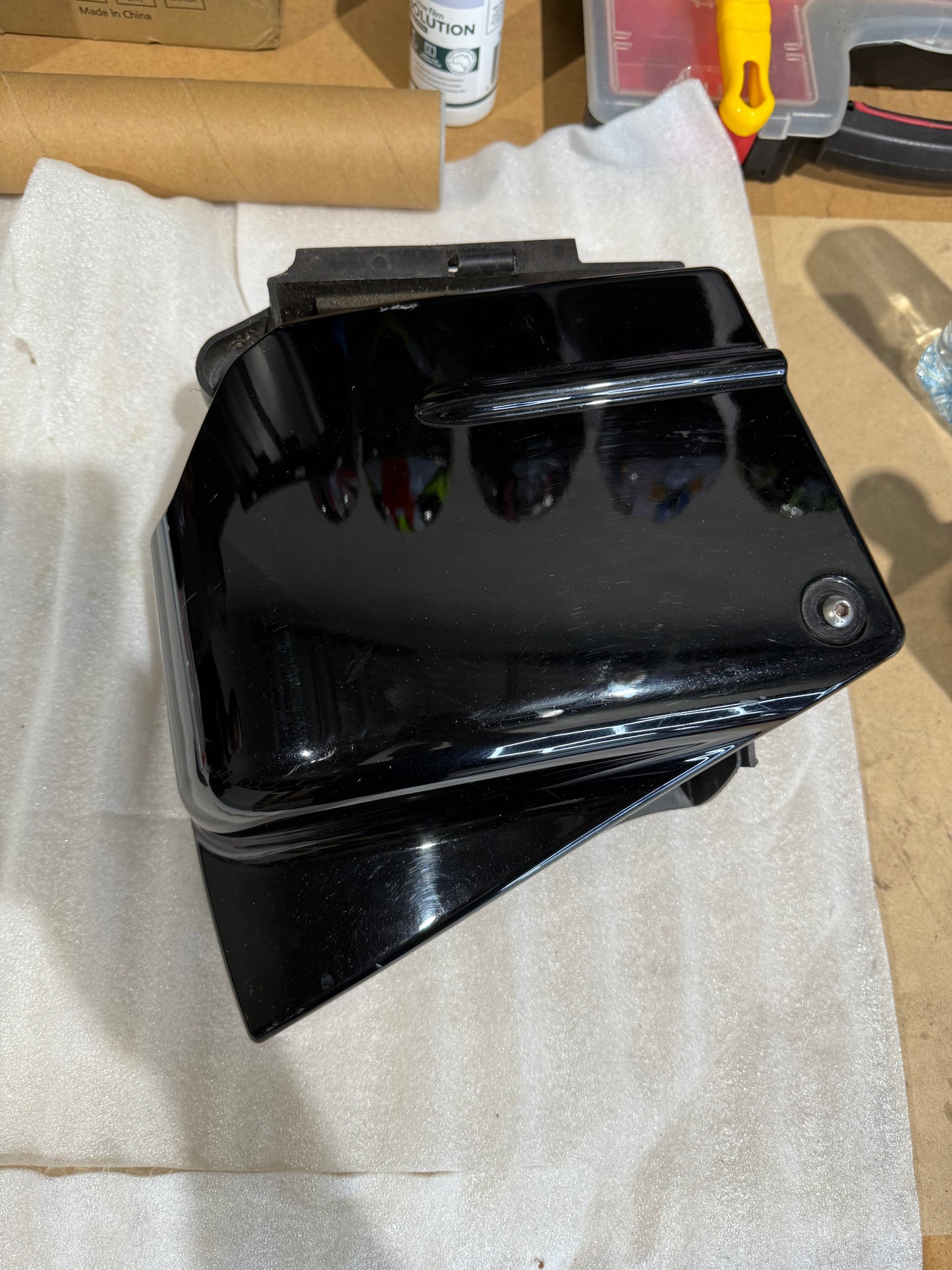 Yamaha (XVS650) Vstar 650 Custom Box Compartment