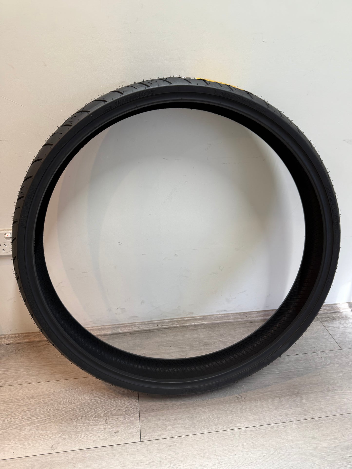 Shinko 26” 120/50