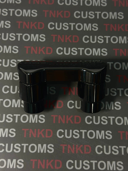 Black 1.25" One Piece Risers