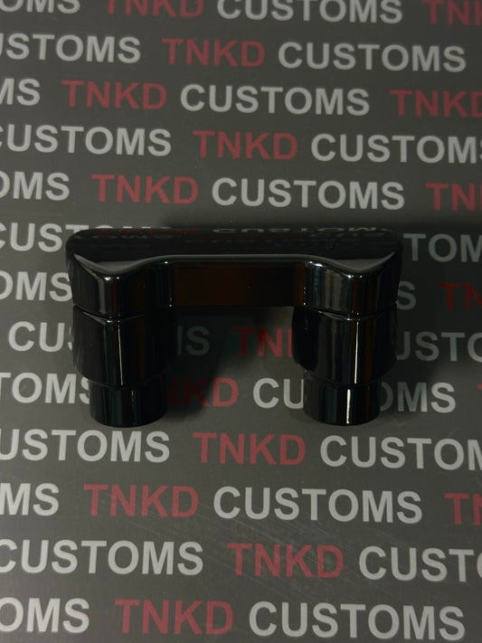 Black 1.25" One Piece Risers